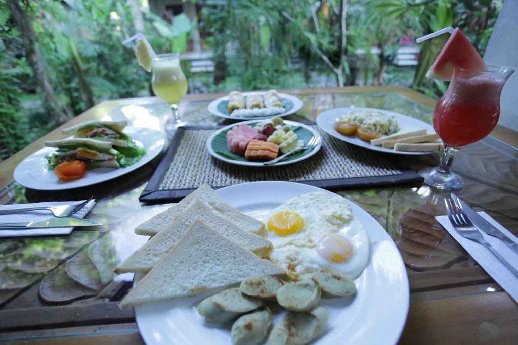 Karang Mesari Ubud Guest House Exterior photo