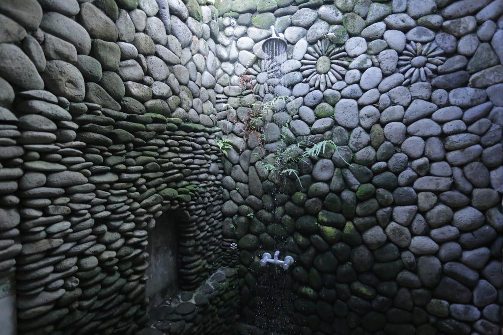 Karang Mesari Ubud Guest House Exterior photo